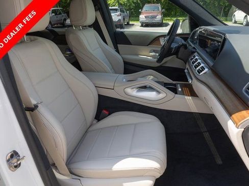 Certified 2025 Mercedes-Benz GLE 450 4MATIC image 13