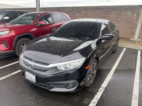 Used 2016 Honda Civic EX-T image 4