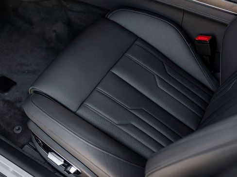 New 2025 Audi A8 L 3.0T image 14