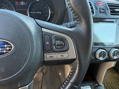 Used 2018 Subaru Forester 2.5i Limited image 9