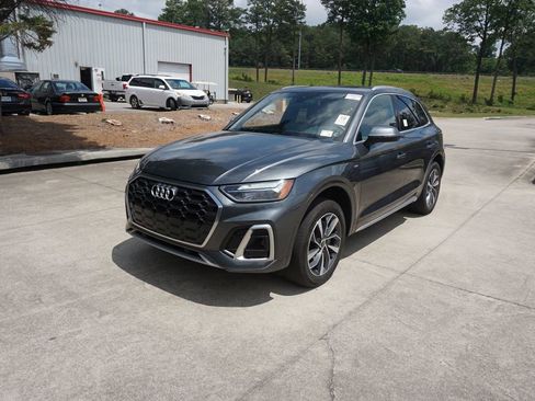 Used 2023 Audi Q5 2.0T Premium w/ Convenience Package AWD/4WD image 24