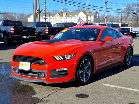Used 2015 Ford Mustang Coupe w/ Equipment Group 051A image 3