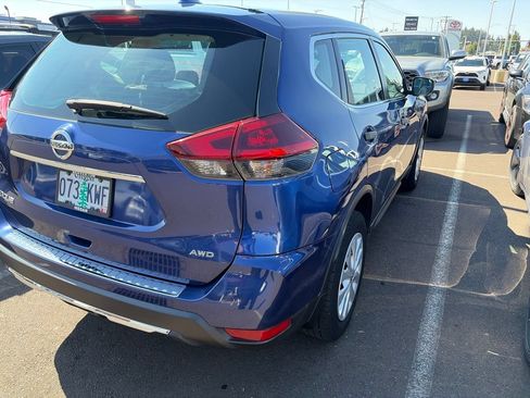 Used 2018 Nissan Rogue S AWD/4WD image 5
