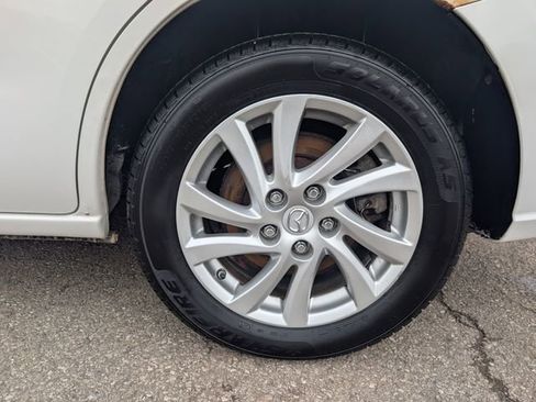 Used 2012 MAZDA MAZDA5 Sport image 24