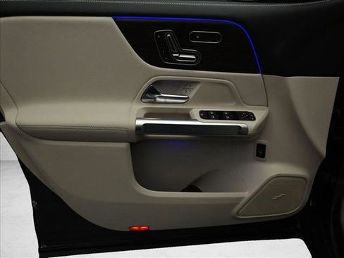 Certified 2026 Mercedes-Benz GLB 250 GLB 250 image 19