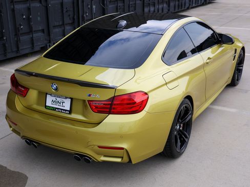 Used 2015 BMW M4 Coupe RWD image 14
