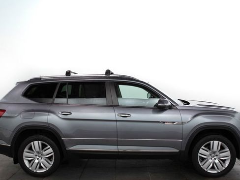Used 2019 Volkswagen Atlas SE w/ Towing Package AWD/4WD image 16
