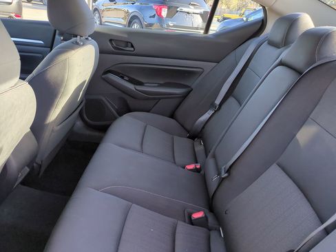 Used 2023 Nissan Altima 2.5 SV image 13