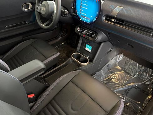 New 2026 MINI Cooper 2-Door Hardtop FWD image 16