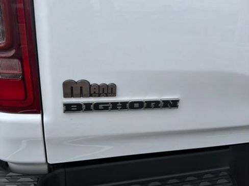 Used 2019 RAM 1500 Big Horn AWD/4WD image 12