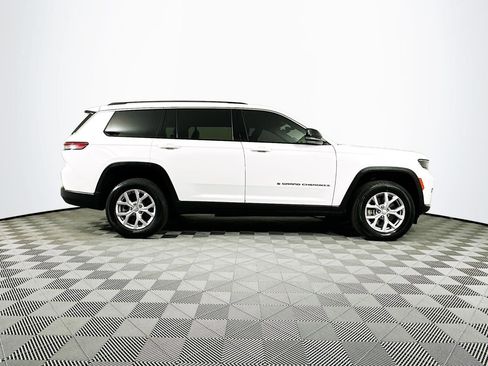 Used 2022 Jeep Grand Cherokee L Limited image 8