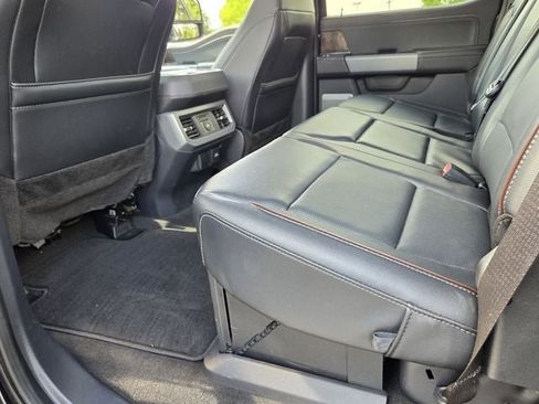 Used 2024 Ford F250 Lariat AWD/4WD image 10