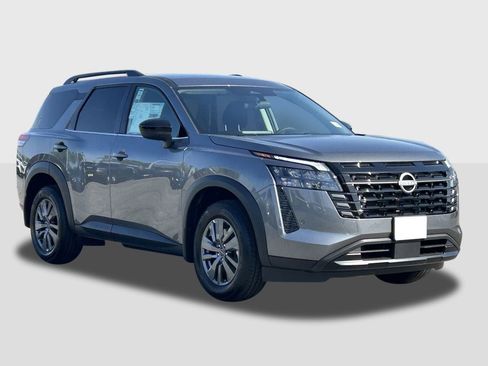 New 2026 Nissan Pathfinder SV FWD image 5