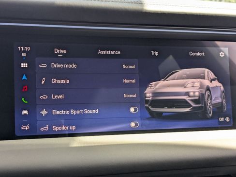 New 2025 Porsche Macan Turbo Electric image 19