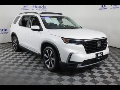 Certified 2025 Honda Pilot Touring