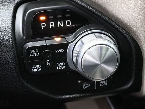 Used 2019 RAM 1500 Laramie w/ Sport Appearance Package image 32