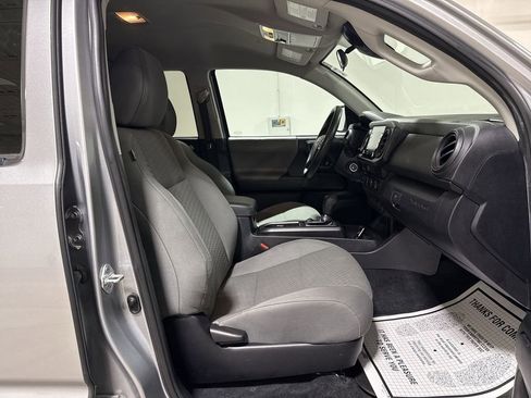 Used 2021 Toyota Tacoma SR AWD/4WD image 21