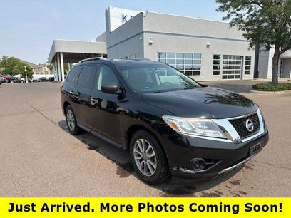Used 2016 Nissan Pathfinder S
