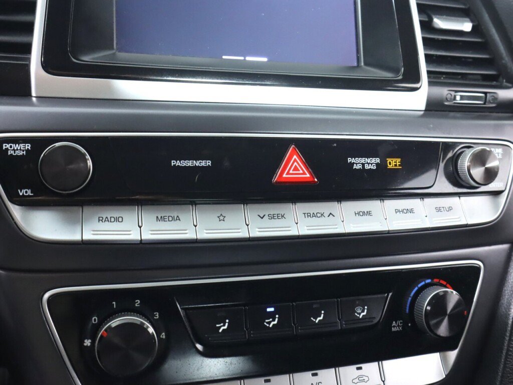 Used 2019 Hyundai Sonata SE FWD image 22