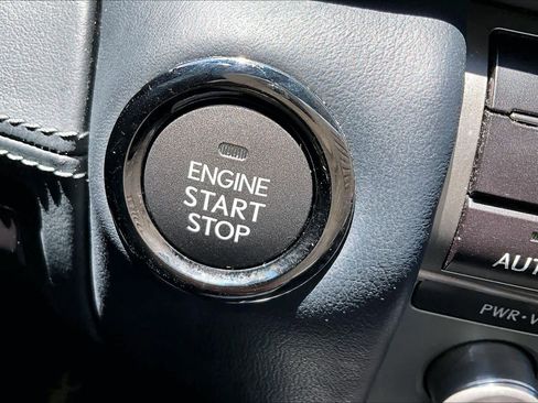 Used 2015 Lexus LS 460 L RWD image 33