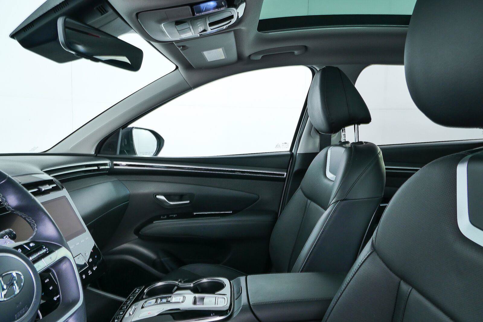 Used 2024 Hyundai Tucson Limited FWD image 5