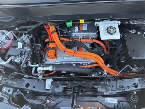 New 2027 Chevrolet Bolt RS FWD image 33