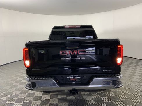 Used 2020 GMC Sierra 1500 SLE w/ SLE Value Package image 8