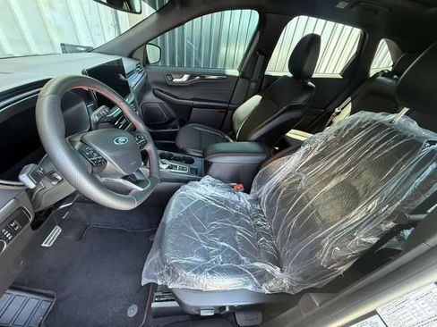 Used 2023 Ford Escape ST-Line Elite AWD/4WD image 15