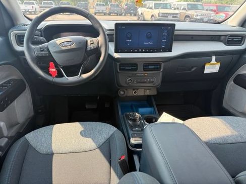 Certified 2026 Ford Maverick XLT w/ XLT Luxury Package AWD/4WD image 15