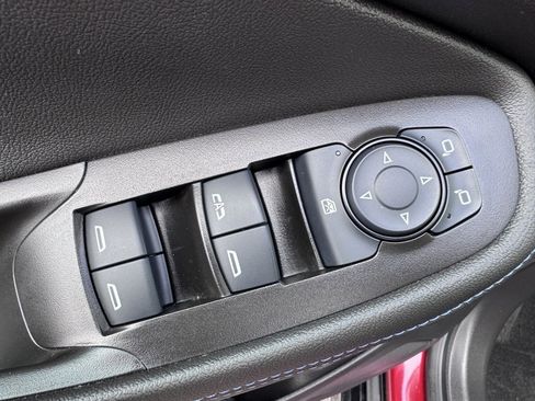 Used 2025 Buick Encore GX Sport Touring image 27