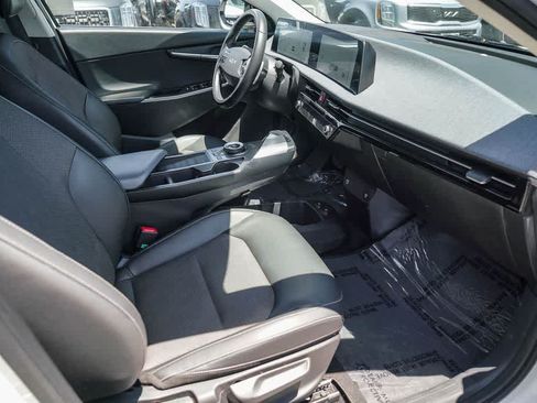 Certified 2023 Kia EV6 Light RWD image 15