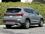 Used 2022 Hyundai Santa Fe SEL w/ Convenience Package image 4