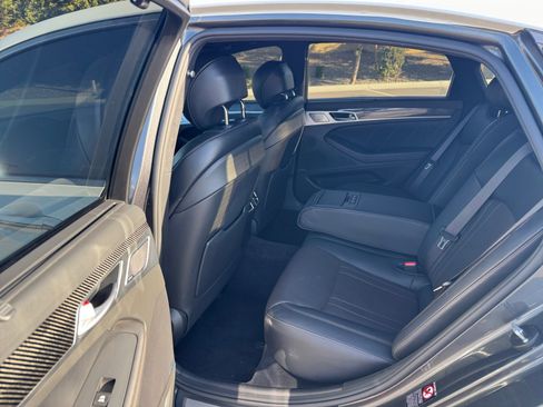 Used 2020 Genesis G80 3.3T Sport image 17