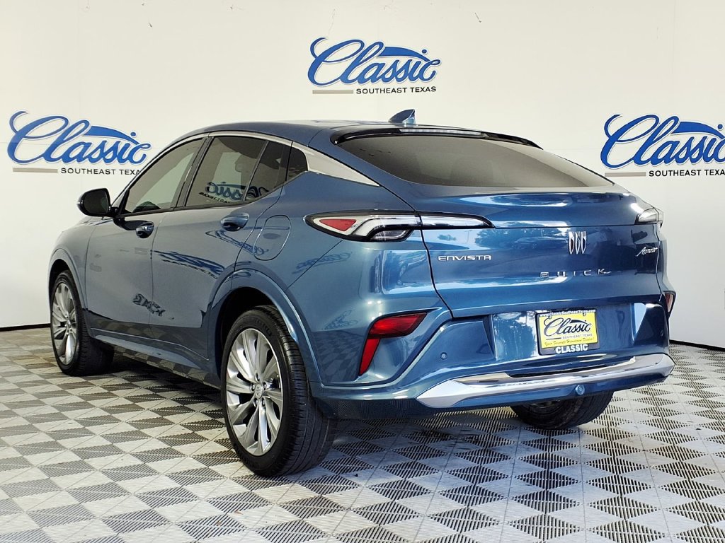 Used 2024 Buick Envista Avenir FWD image 2