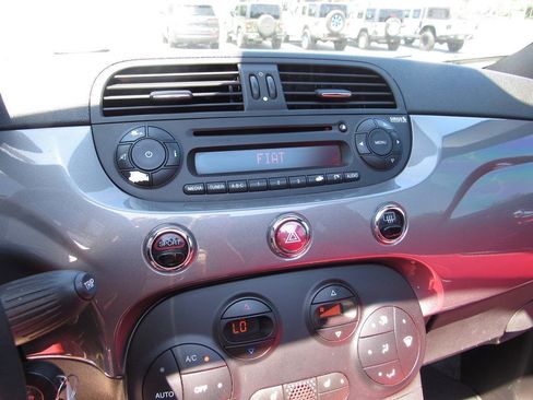 Used 2013 FIAT 500 Abarth w/ Beats Audio Pkg FWD image 27
