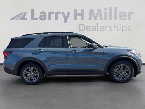 New 2026 Ford Explorer Active w/ Active Comfort Package image 6