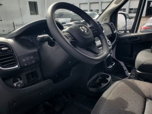 Used 2025 RAM ProMaster 1500 w/ Quick Order Package 22G SLT FWD image 11