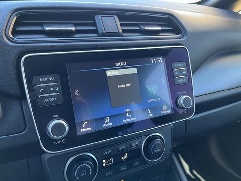 Certified 2023 Nissan Leaf S image 18