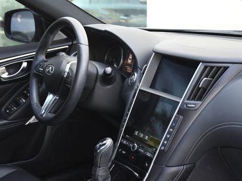 Used 2023 INFINITI Q50 Sensory image 28