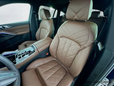 Used 2026 BMW X6 xDrive40i w/ Climate Comfort Package image 22