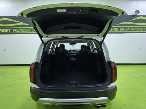 Used 2021 Kia Telluride EX w/ EX Premium Package image 9