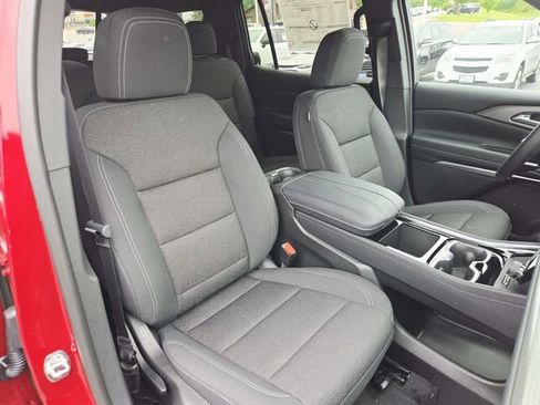 New 2026 Chevrolet Traverse LT w/ Midnight/Sport Edition AWD/4WD image 14