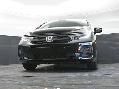 Used 2025 Honda Odyssey Sport-L image 49