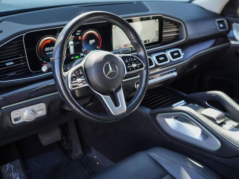 Used 2023 Mercedes-Benz GLS 450 4MATIC image 20