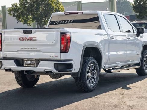 Certified 2025 GMC Sierra 1500 AT4 AWD/4WD image 39