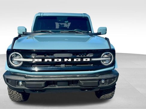 Used 2022 Ford Bronco Outer Banks image 20