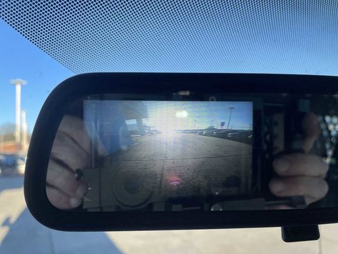 Used 2022 GMC Savana 2500 Work Van w/ Driver Convenience Package image 14