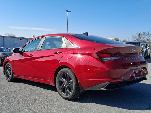 Certified 2023 Hyundai Elantra SEL image 6