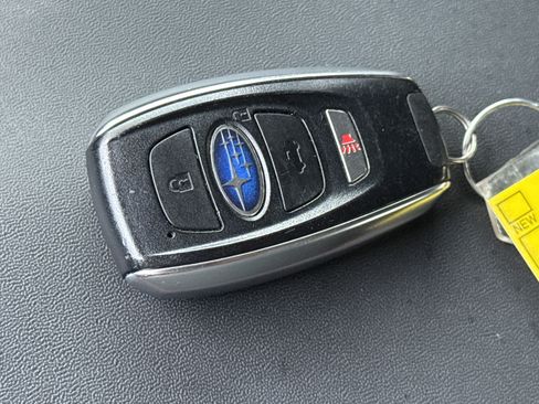 Used 2022 Subaru Crosstrek 2.5i Limited w/ Moonroof Package 2 image 36