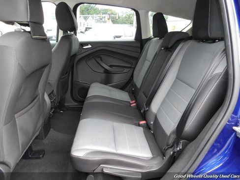 Used 2016 Ford Escape SE w/ Equipment Group 201A AWD/4WD image 14